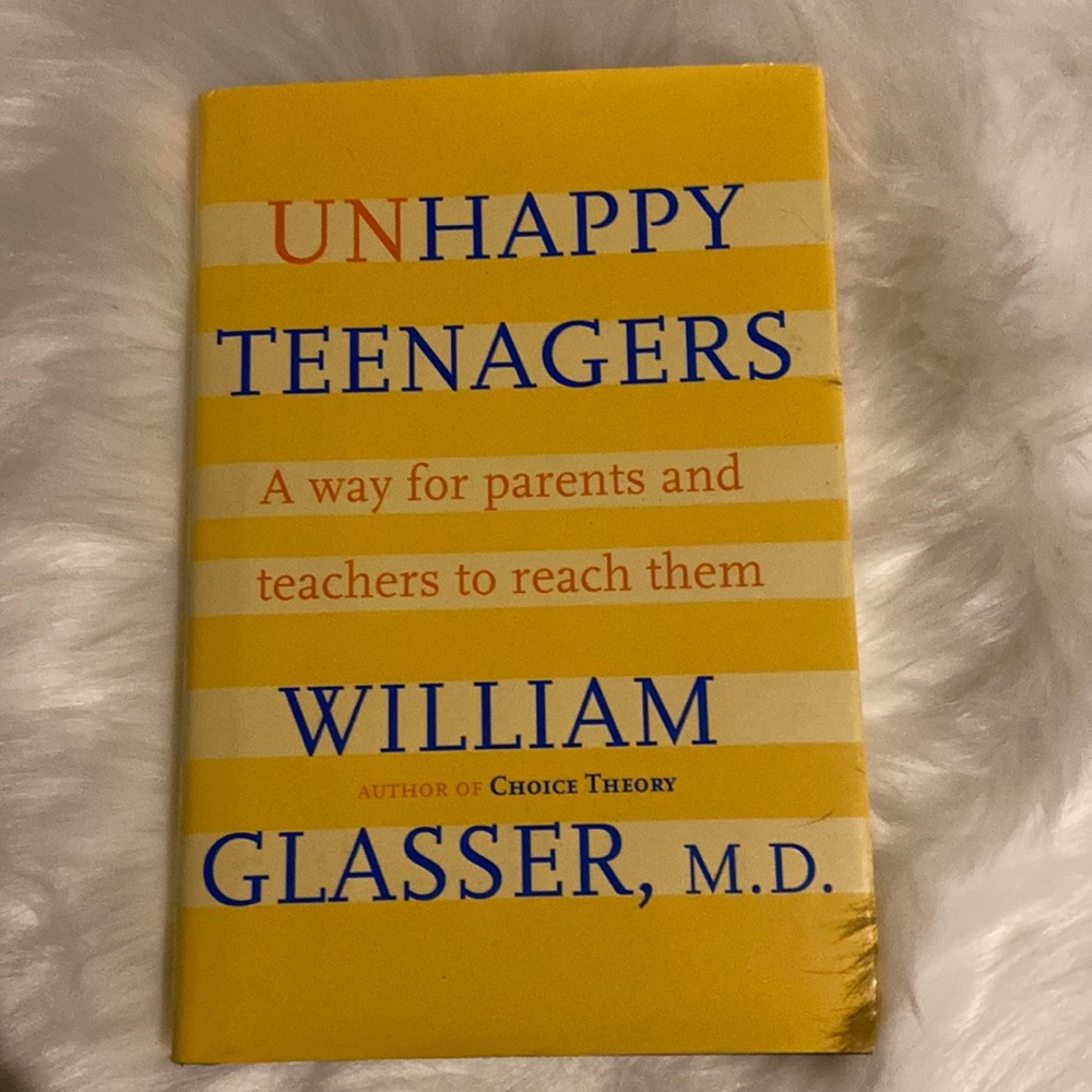 UNHAPPY Teenagers‎